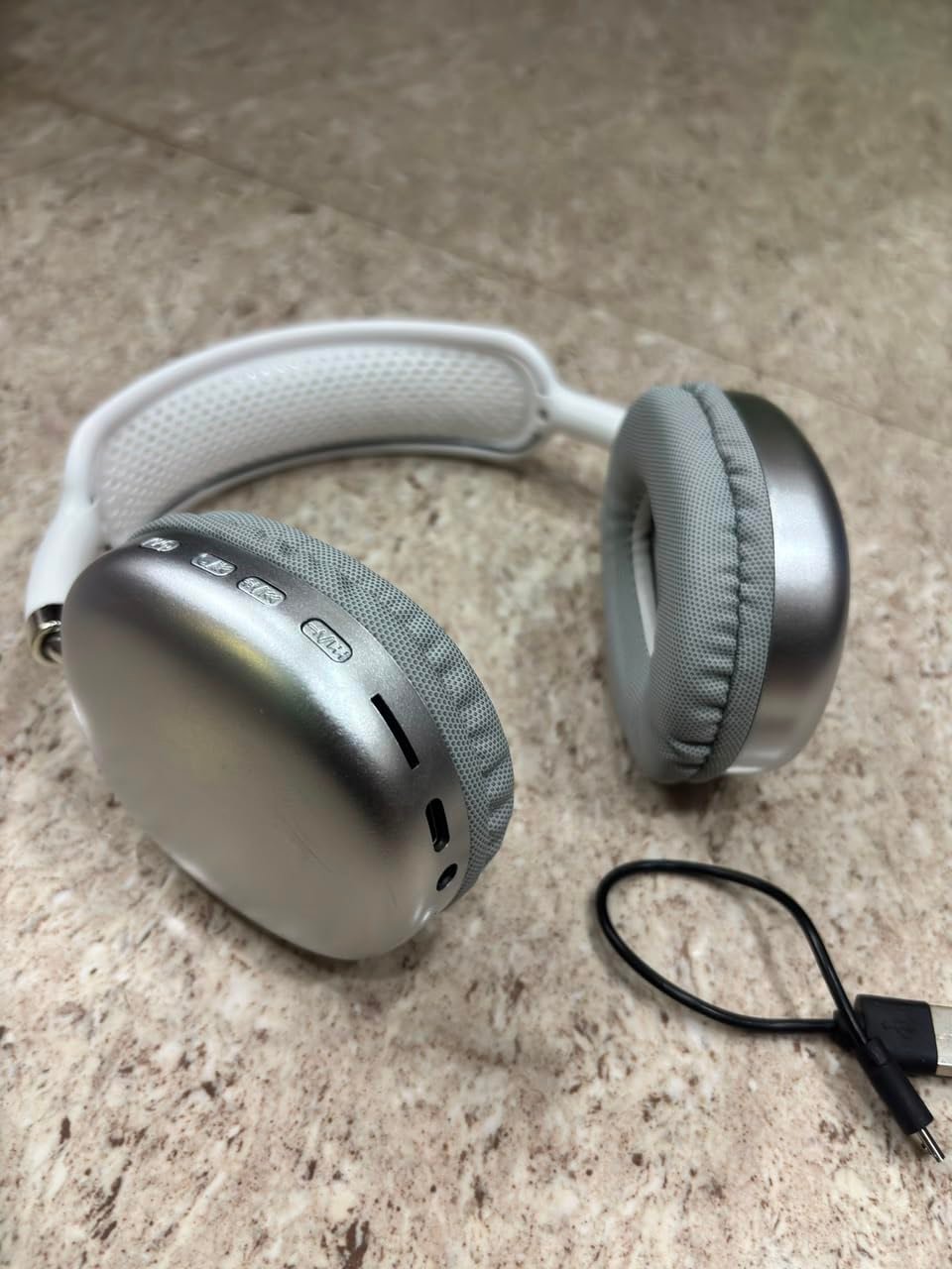 Wireless Bluetooth Over-Ear Headphones, Silver
