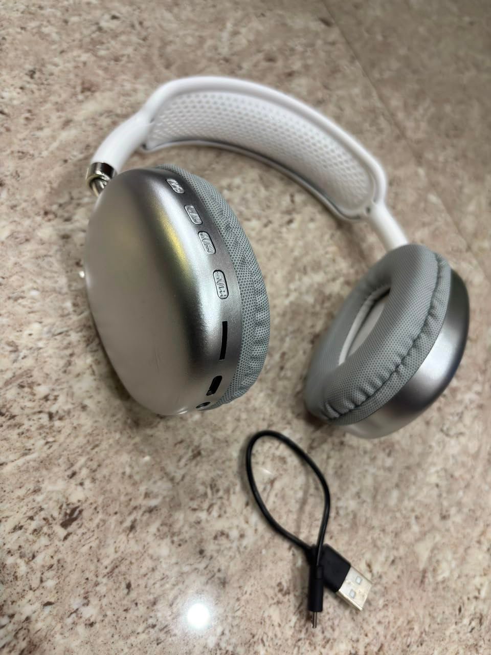 Wireless Bluetooth Over-Ear Headphones, Silver
